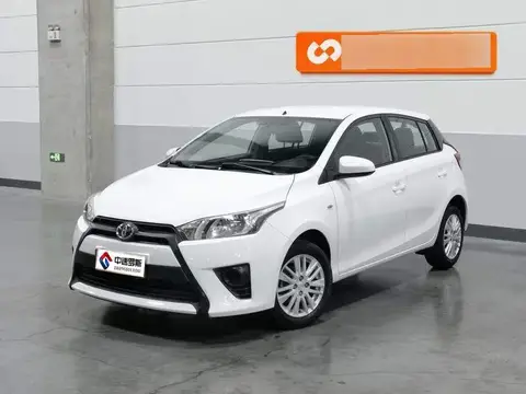 YARiS L 2014 1.3E Automatic Charm Edition