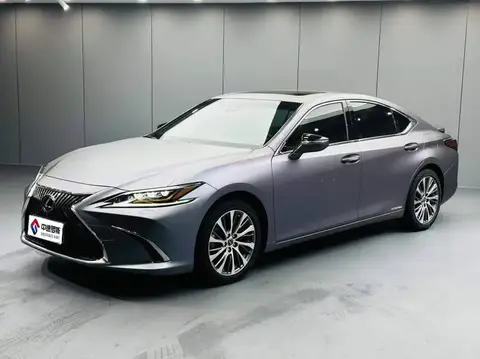 Lexus ES 2021 300h Premium Edition