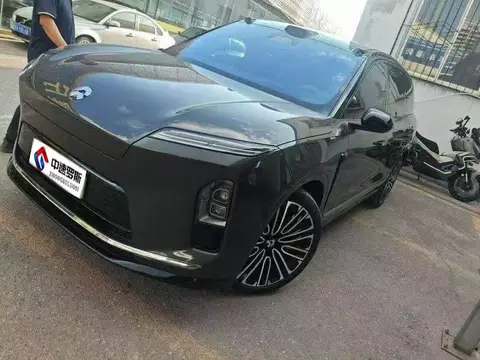 NIO ES8 2026 Six-Seat Executive Signature Edition