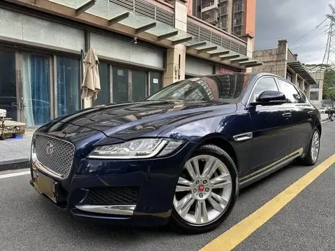 Jaguar XFL 2018 XFL 2.0T 250PS Premium Edition