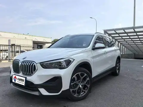 BMW X1 2021 sระบบขับเคลื่อน25Li Leading Edition