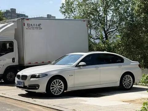 BMW 5 Series 2014 525Li Luxury Design Package