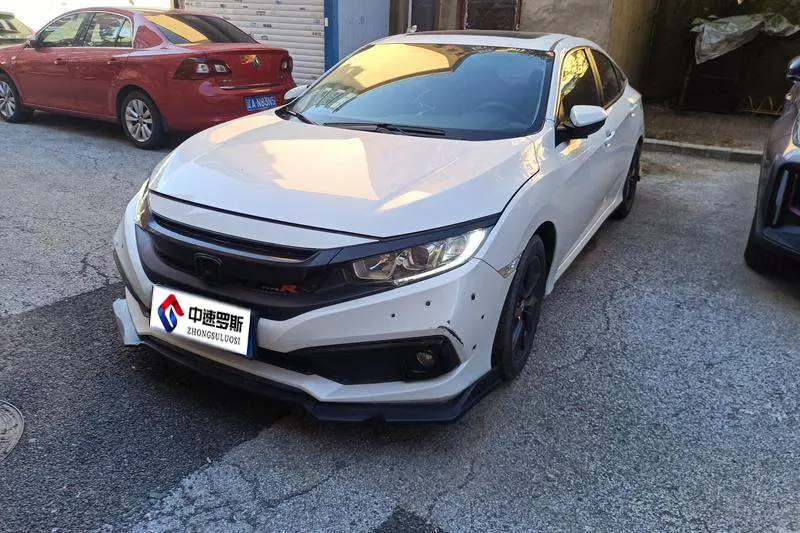 Civic 2019 220TURBO CVT Dynamic Edition National VI