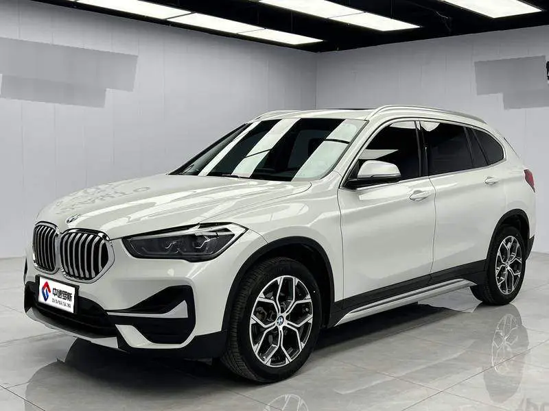 BMW X1 2022 sDrive20Li Premium Edition