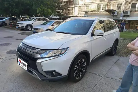 Outlander 2019 2.0L 2WD Enjoy Edition 5 Seater National V