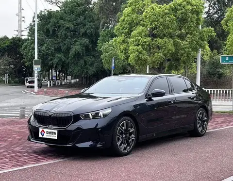 BMW 5 Series 2025 530Li Premium M Sport Package