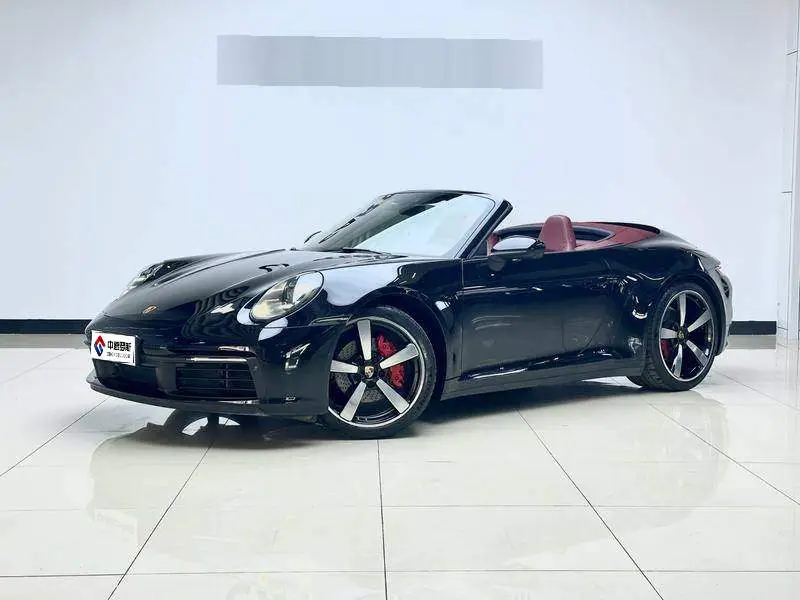 Porsche 911 2022 Carrera Cabriolet 3.0T