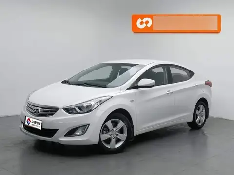 Elantra 2012 1.6L Automatic Fashion الطراز