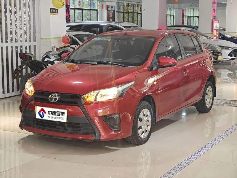 YARiS L 2014 1.3E Manual Charm Edition