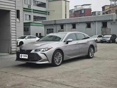 Asian Dragon 2019 Dual Engine 2.5L XLE Premium Edition National VI