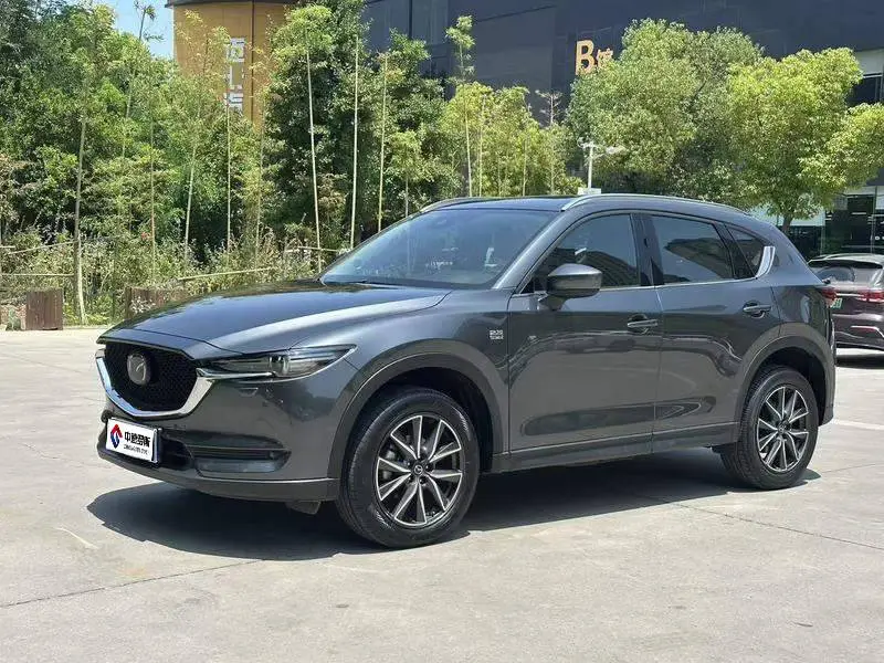 Mazda CX-5 2017 2.5L Automatic 4WD Flagship الطراز National V