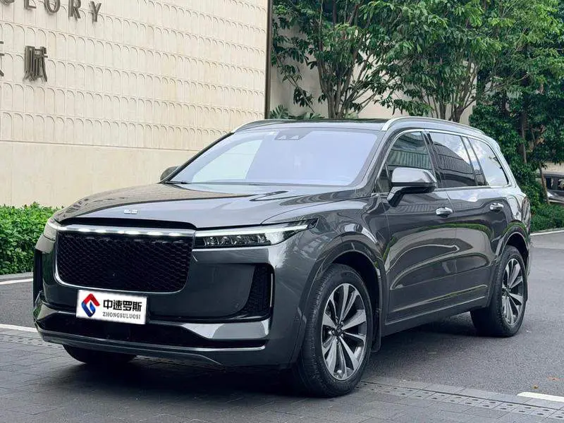 Ideal ONE 2020 Extended Range 6-seater Edition