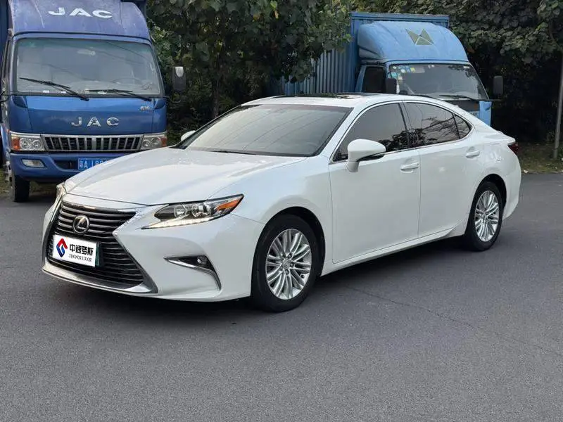 Lexus ES 2015 200 Elite Edition