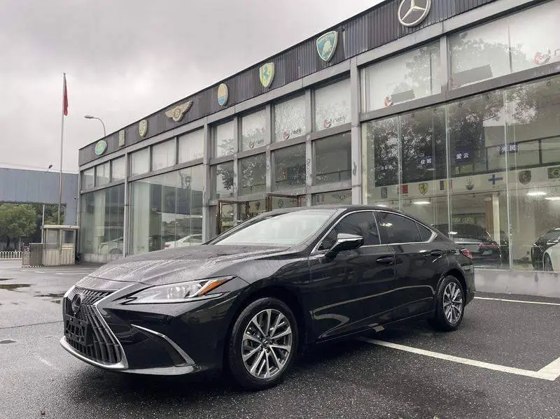 Lexus ES 2022 200 Excellence Edition