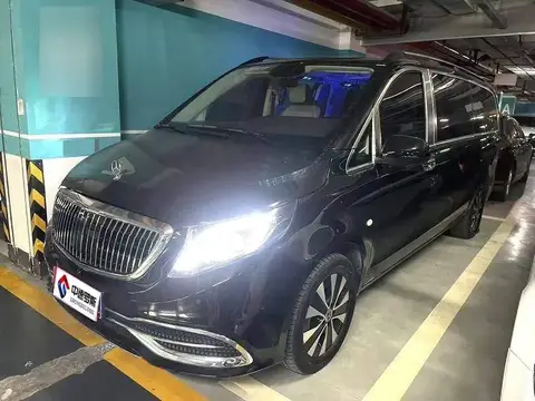 Vito 2023 2.0T Elite Edition 7 Seaters