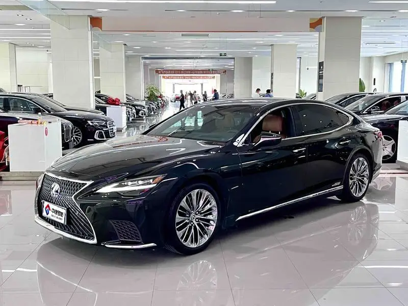 Lexus LS 2021 500h Premium Edition