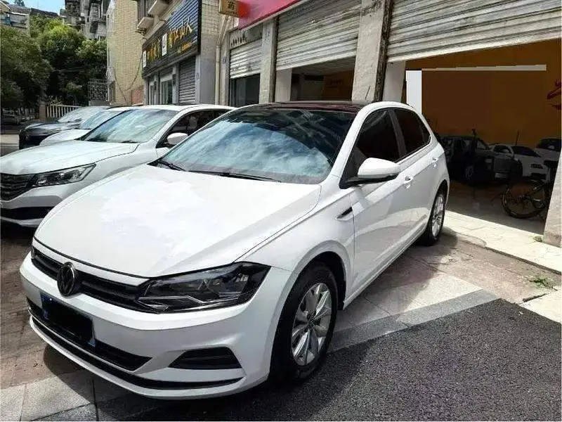 Polo 2021 Plus 1.5L Automatic Colorful Technology Edition