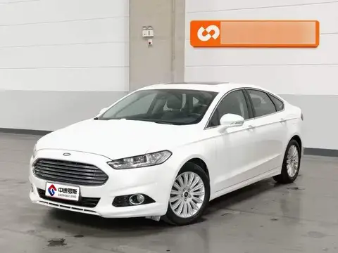 Mondeo 2013 2.0L GTDi200 Luxury Модель