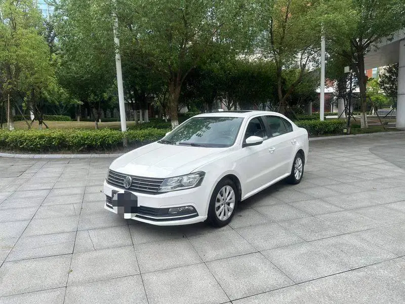 Lavida 2015 1.6L Manual Comfort Edition