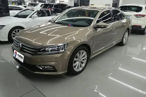 Passat 2017 330TSI DSG Royal Edition