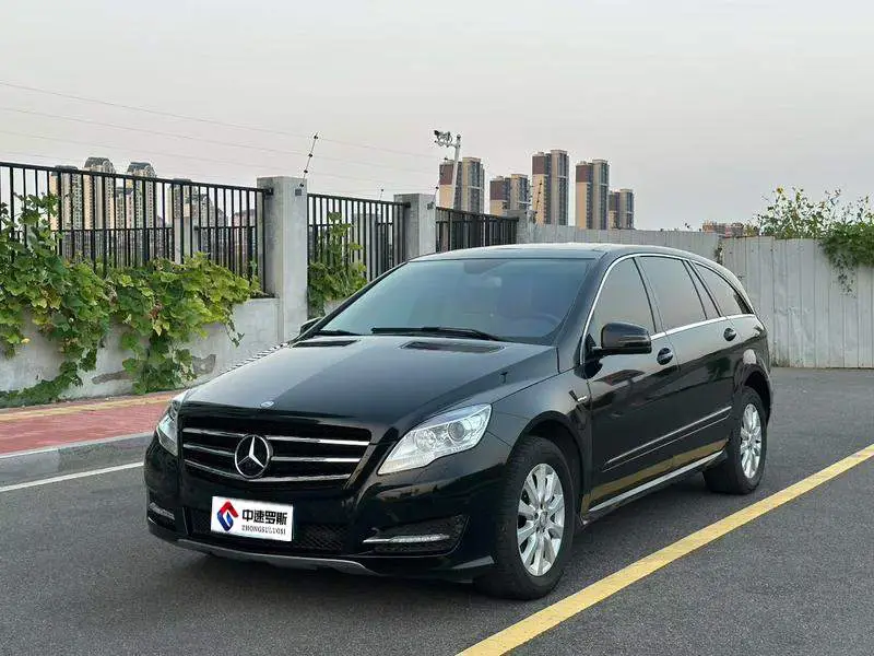 Mercedes-Benz R-Class 2017 R 320 4MATIC Business Edition
