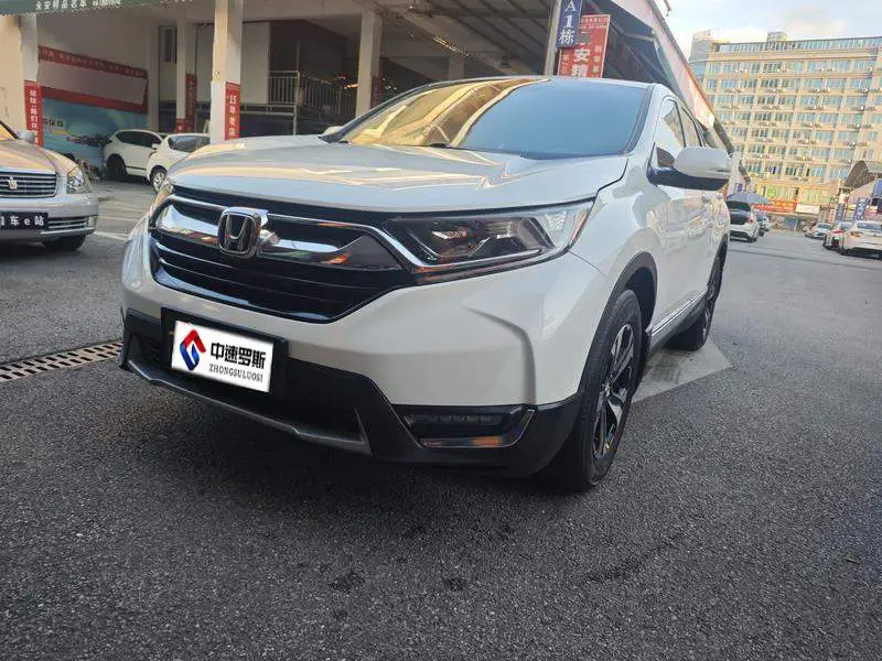 Honda CR-V 2017 240TURBO CVT 2WD Fashion Edition