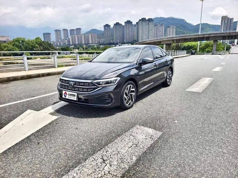 Sagitar 2024 300TSI DSG Flying Edition