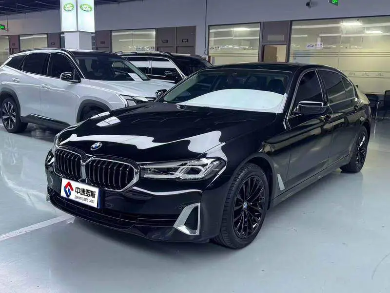 BMW 5 Series 2021 525Li Luxury Package
