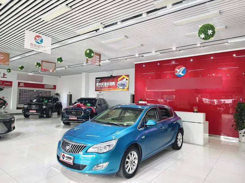 Hideo 2013 XT 1.6L Automatic Comfort Edition