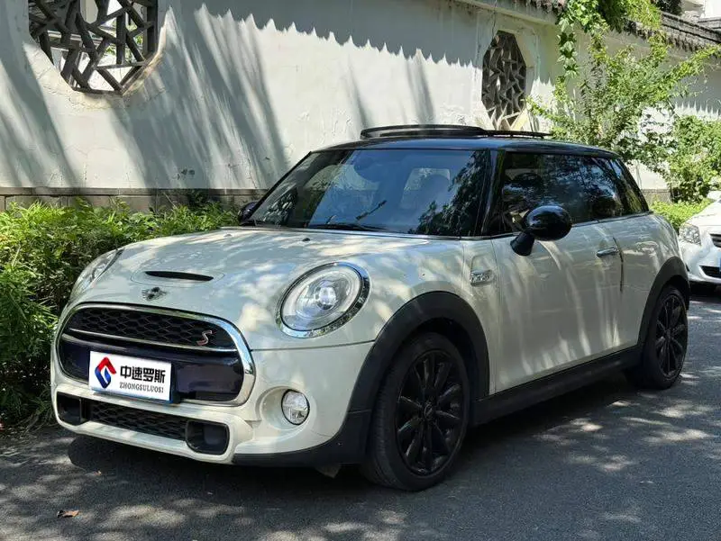 MINI 2016 2.0T COOPER S Manual