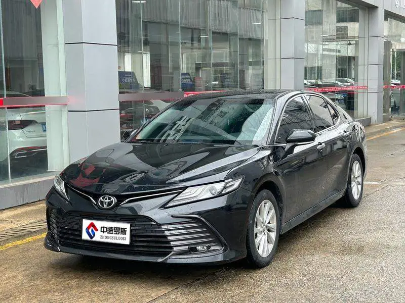 Camry 2021 2.0G Deluxe Edition