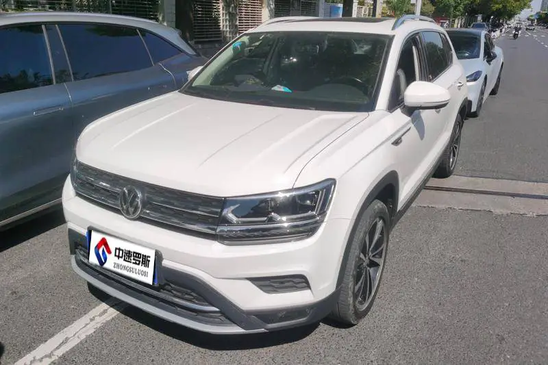 Tharu 2019 330TSI 4WD Flagship Edition National VI