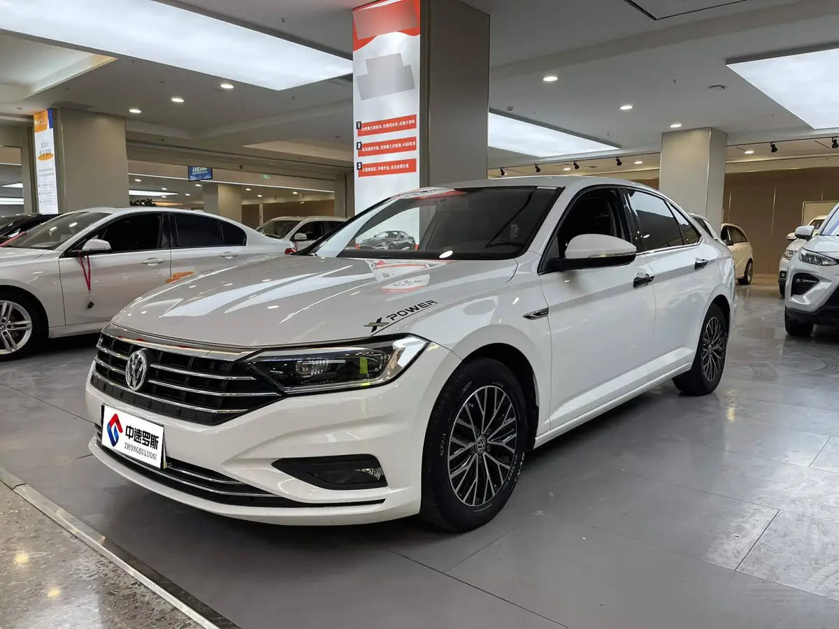 Sagitar 2021 200TSI DSG Fashion Smart Edition