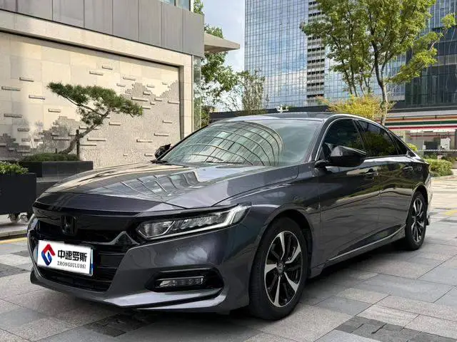 Accord 2018 260TURBO Luxury Edition National V