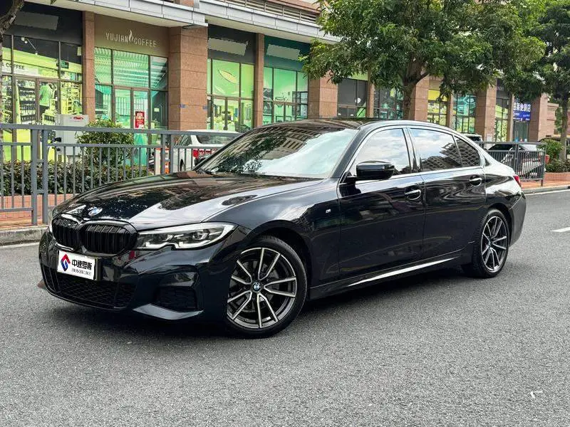 BMW 3 السلسلة 2021 facelifted 325Li M Sport Package