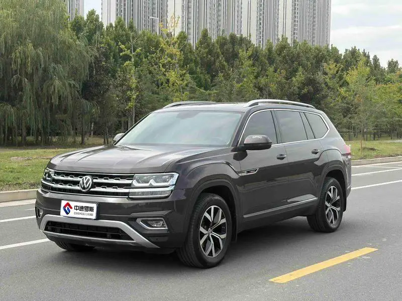 Touron 2017 380TSI 4WD Luxury Edition