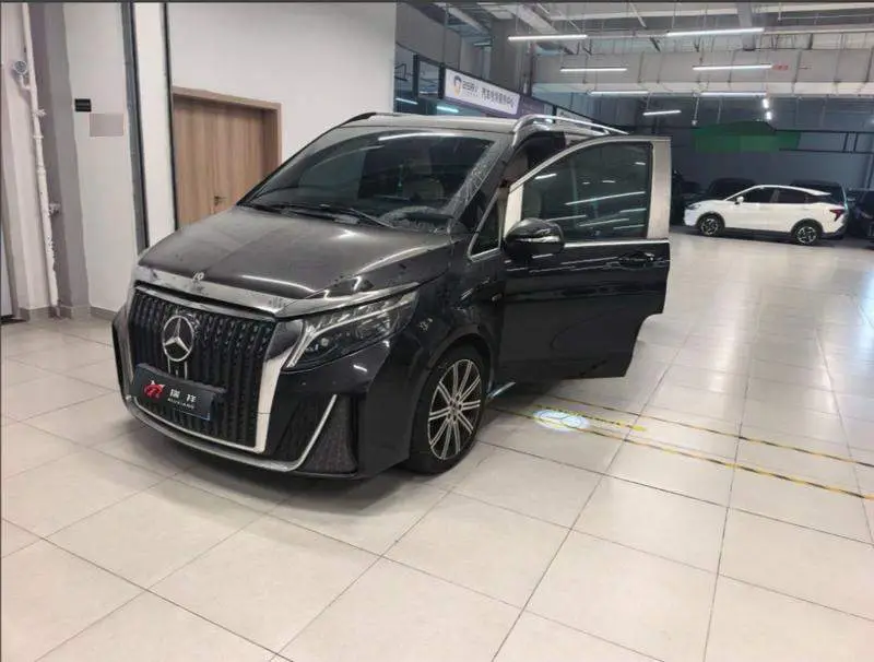 Mercedes-Benz V-Class 2022 V 260 L Long Wheelbase Luxury Edition