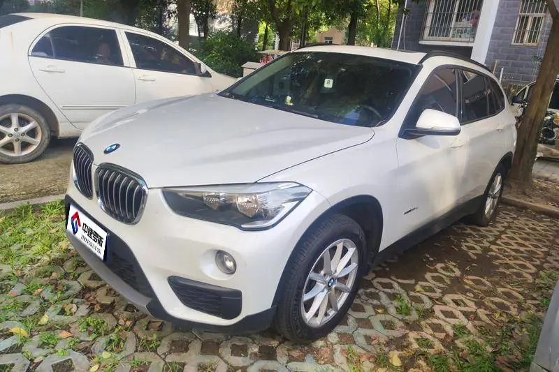 BMW X1 2016 sDrive18Li Fashion Model
