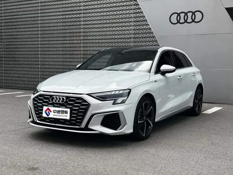 Audi A3 2024 Sportback 35 TFSI Stylish and sporty