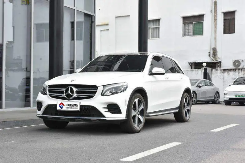 Mercedes-Benz GLC 2018 GLC 260 4MATIC Luxury