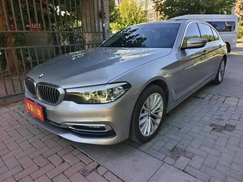 BMW 5 السلسلة 2019 525Li Luxury Package