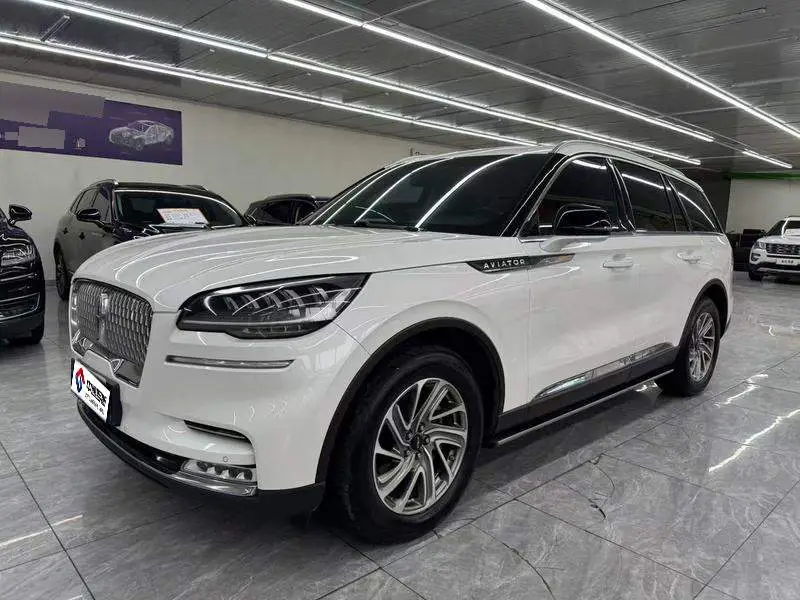 Aviator 2020 3.0T V6 4WD Premium Edition