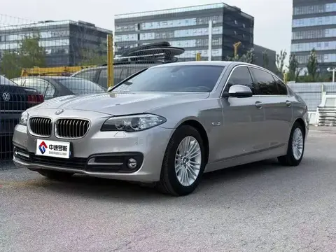 BMW 5 ซีรีส์ 2014 525Li Leading Edition