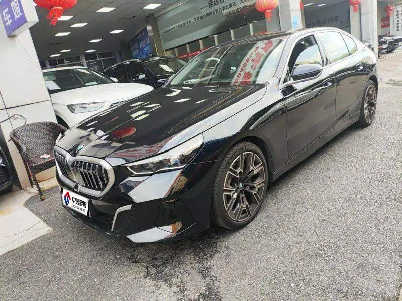 BMW 5 Series 2025 530Li Premium M Sport Package