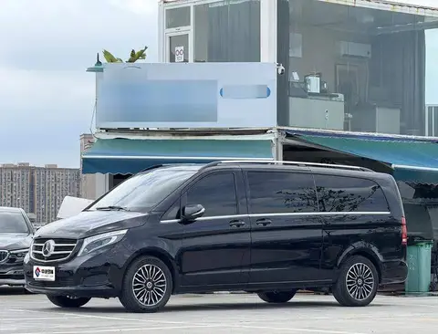 Mercedes-Benz V-Class 2018 V 260 L Premium Extended Edition National V