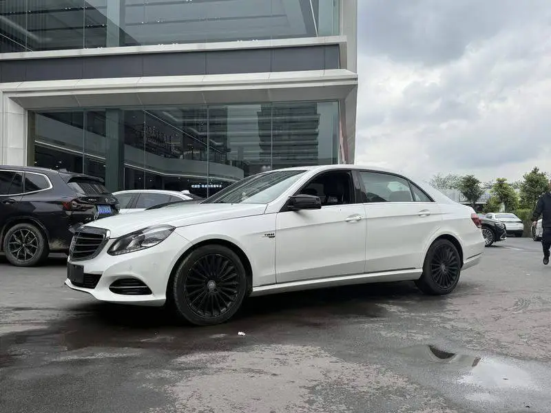 Mercedes-Benz E-Class 2015 E 200 L