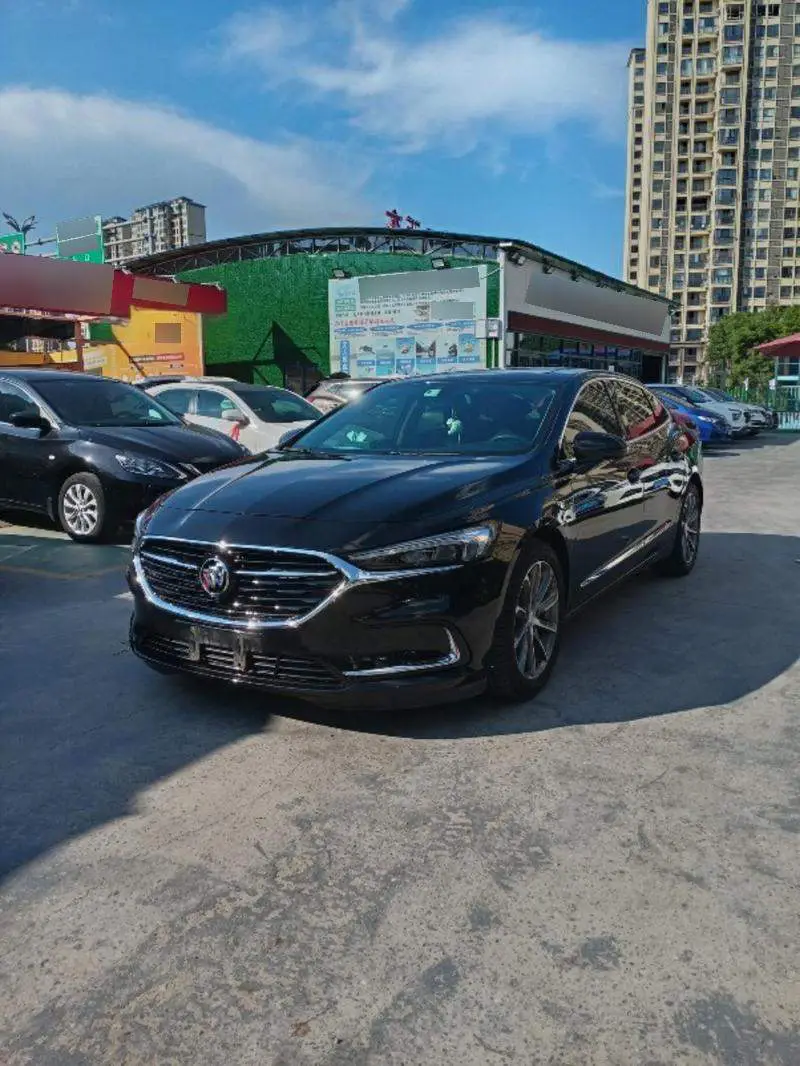 LaCrosse 2021 652T Luxury