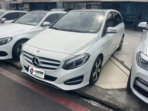 Mercedes-Benz B-Class 2018 B 200 Fashion
