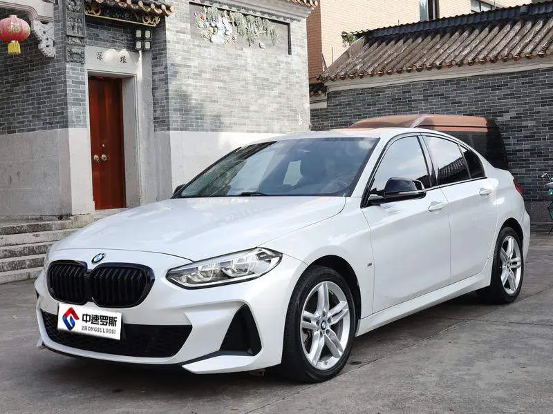 BMW 1 Series 2021 120i M Sport Night Edition