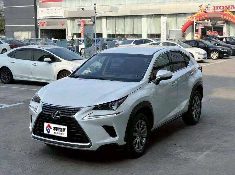 Lexus NX 2017 200 Front-Drive Edition